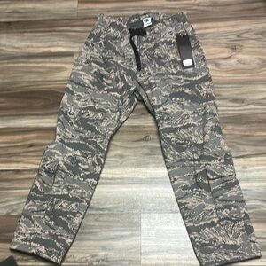 Massif Military Pants L Elements USAF FR Flame Resistant Camo New 36x31